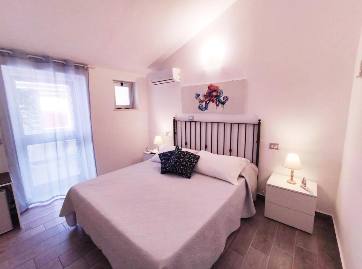 B&B Capo Rizzuto Fronte Mare エクステリア 写真