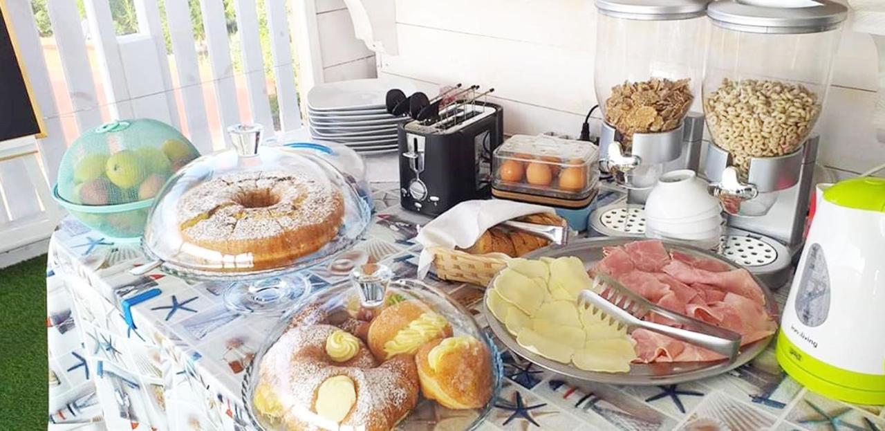 B&B Capo Rizzuto Fronte Mare エクステリア 写真