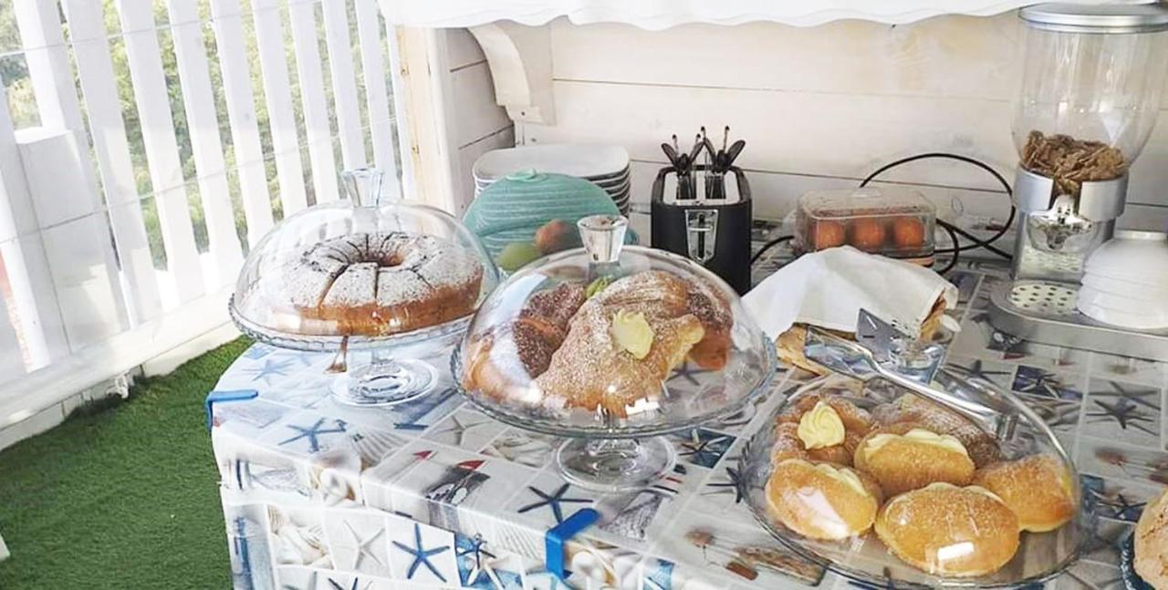 B&B Capo Rizzuto Fronte Mare エクステリア 写真