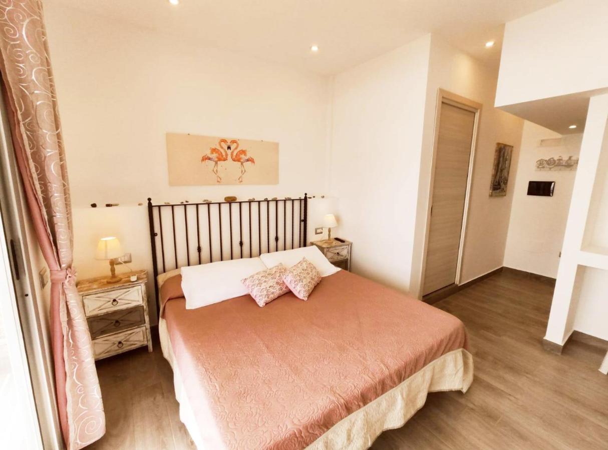 B&B Capo Rizzuto Fronte Mare エクステリア 写真