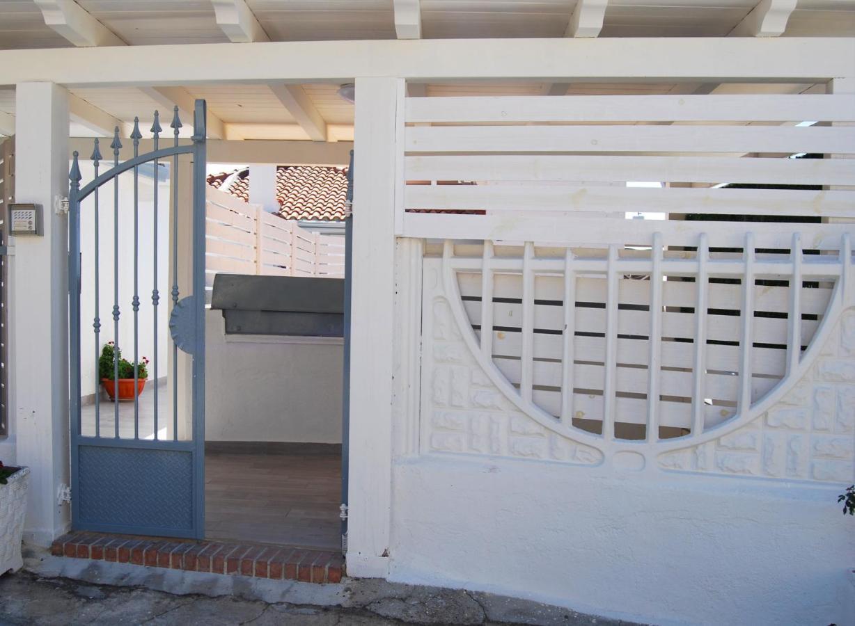 B&B Capo Rizzuto Fronte Mare エクステリア 写真
